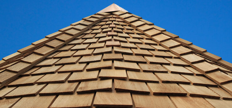 Wood Shingles Roof Replacement Cost in North Hollywood, CA